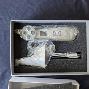 White LED Facial Device